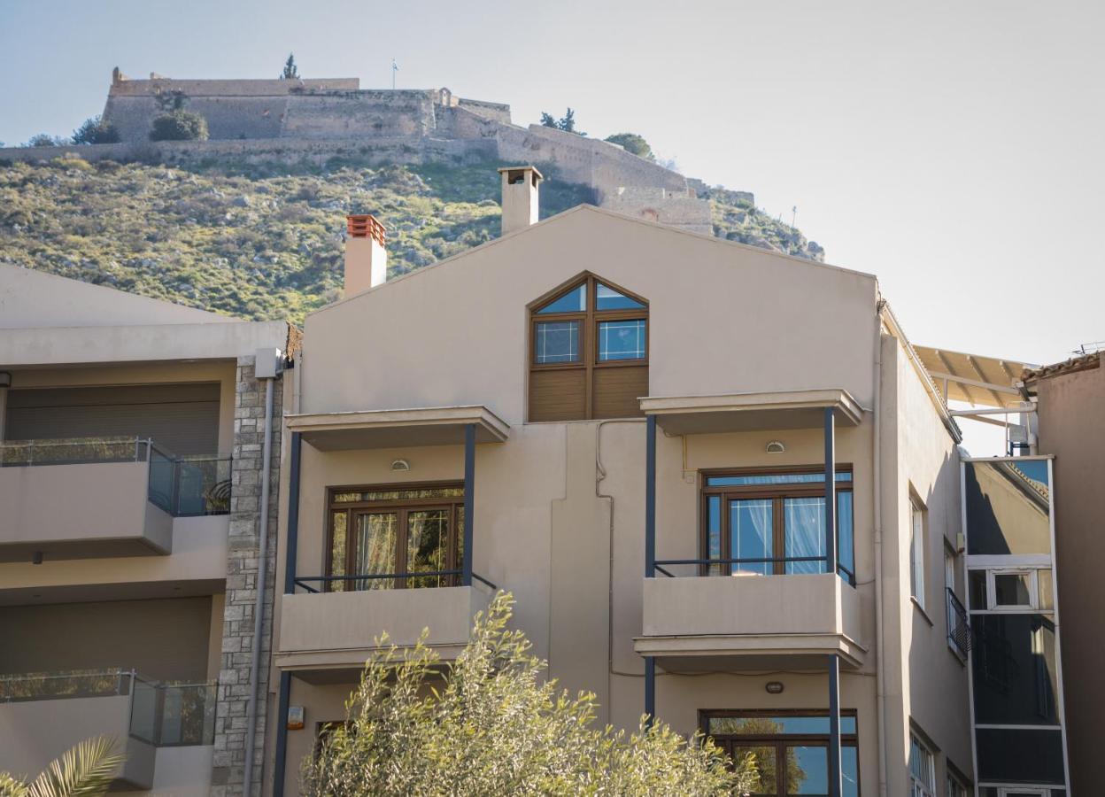 Vida Residential Apartments ナフプリオ エクステリア 写真